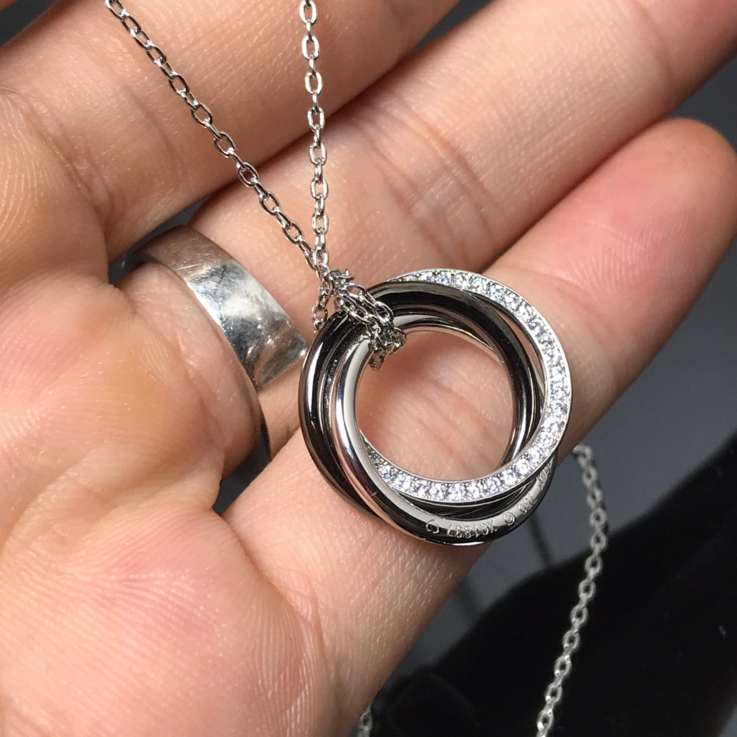 Noble Trinity Diamonds Necklace
